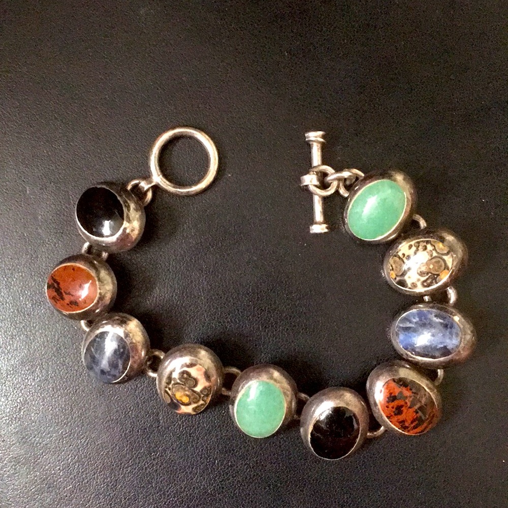 GEMSTONE BRACELET